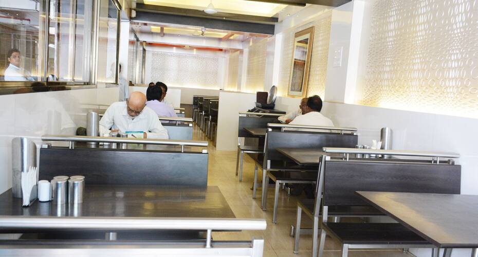 Hotel Mangesh Plaza, Kolhapur 5